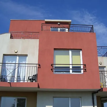 In Sunny Hills 2 Apartamento