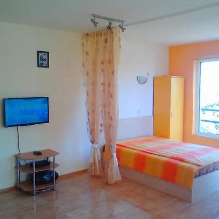 Apartamento In Sunny Hills 2 *