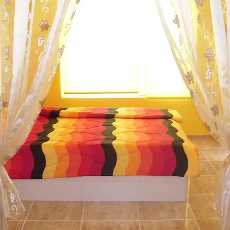 Апартаменты In Sunny Hills 2